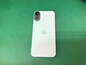 本日はiPhone16Plusをお買取り査定致しました！モバトル中野ブロードウェイ店