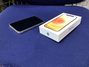 iPhone12を買い取り査定しました！【モバトルイーアス高尾店】