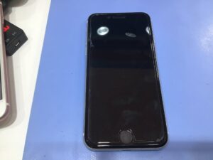 iPhoneSE2を買い取り査定しました！【モバトルイーアス高尾店】