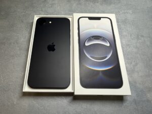 中古品のiPhone16e(アイフォン)を買い取りました！！！モバトルなんばウォーク店なら最短３０分で査定が完了します！【大阪なんばウォーク店】