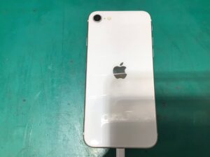 iPhoneSE第3世代の買取査定をさせていただきました！モバトル丸井錦糸町店です！