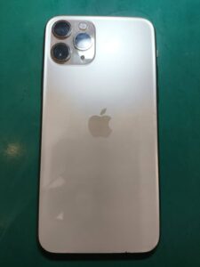 【スマホ修理工房新百合丘オーパ店】iPhone 11Pro 256GBを買取査定しました！