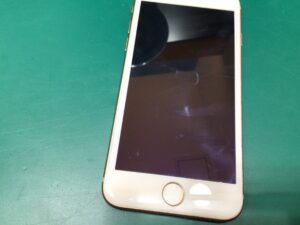 iPhone8を買い取り査定しました！【モバトルイーアス高尾店】