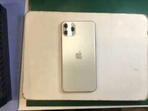 iPhone11Proの買取査定をさせていただきました!【モバトル 八王子オクトーレ店】