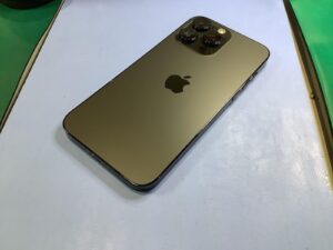 iPhone14ProMaxを買い取り査定しました！【モバトルイーアス高尾店】
