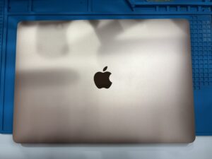 本日はMacBook Air M1(マックブック エア M1)を査定いたしました！【モバトル 池袋P'パルコ本店】