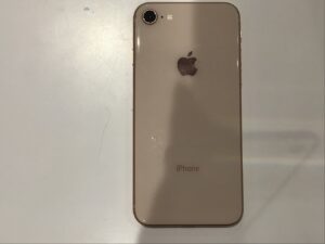 iPhone8を買い取り査定しました!【モバトルイーアス高尾店】