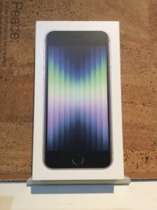 ★iPhone13,14,15(アイフォン13,14,15)シリーズ買取強化中！！★Apple iPhoneSE第3世代(アップル アイフォン スペシャルエディション 2022)SIMフリー版中古正常品★【モバトル広島パルコ新館店】