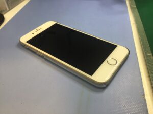 iPhone8をお持ち込みいただきました。【モバトル西八王子店】