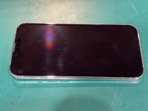 iPhone 13 Pro(アイフォーン13プロ)中古買取 25,000円で高価買取!【モバトルペリエ千葉店】