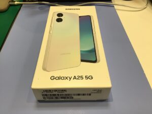 Galaxy を買取査定を致しました! 「モバトル中野ブロードウェイ店(iPhone修理工房内)」へ!