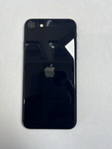 iPhone SE第3世代 64GB の中古端末を買取させて頂きました!!