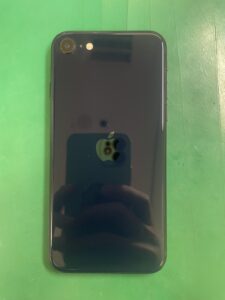 iPhoneSE3　買取査定を行いました！【モバトル三鷹店】