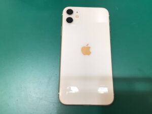 iPhone11を買い取り査定しました！【モバトル港北TOKYU S.C.店】