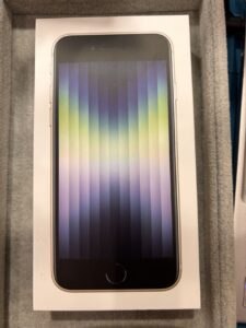 【モバトル富山グリーンモール山室店】iPhone SE(第3世代)買取強化中!📱✨