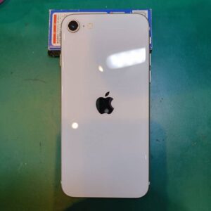 iPhoneSE2の買取査定を行わせて頂きました！【モバトル大井町店】