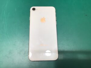 iPhone8を買い取り査定しました!【モバトルイーアス高尾店】