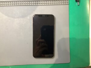 iPhoneXsの買取査定を致しました【モバトル相模原店】