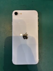 iPhoneSE2 128GB 買取査定致しました！【モバトル荻窪タウンセブン店】