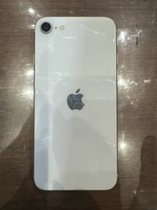 iPhoneSE3 128GBモデル、買取査定を行いました！！【モバトル国分寺】