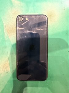 iPhoneSE3　買取査定を行いました！【モバトル荻窪】