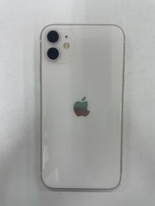 iPhone 11の中古端末を買取させて頂きました！！【モバトル三鷹店】