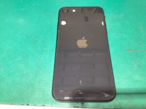 iPhoneSE第2世代(アイフォーン)の買取査定をさせて頂きました！モバトル丸井錦糸町店です！