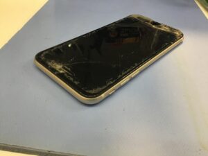 iPhoneSE3をお持ち込みいただきました。【モバトル西八王子店】