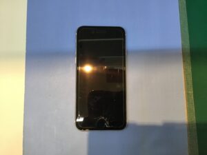 iPhoneSE2をお持ち込みいただきました。【モバトル京王聖蹟桜ヶ丘ショッピングセンターB館店】