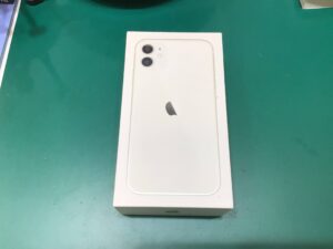 iPhone11の買取査定を致しました。【モバトルイーアス高尾店】