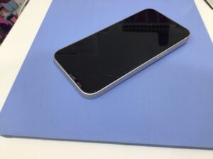 iPhone13miniを買い取り査定しました！【モバトルイーアス高尾店】