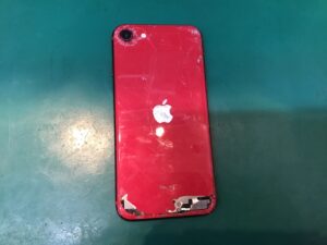 iPhoneSE第2世代(アイフォーン)の買取査定をさせて頂きました！モバトルグランデュオ蒲田店です！