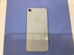 iPhone8の買取査定を致しました。【モバトルイーアス高尾店】