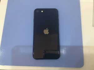 iPhoneSE3の買取査定を致しました。【モバトルイーアス高尾店】