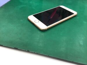iPhone8の買取査定を致しました。【モバトルイーアス高尾店】