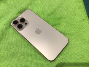 iPhone16ProMax(アイフォーン)の買取査定をさせていただきました！モバトル丸井錦糸町店です！