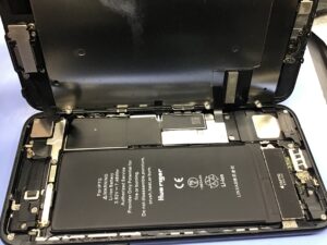 iPhoneバッテリー、データそのまま・最短即日修理のスマホ修理工房橋本駅店にご相談ください！！