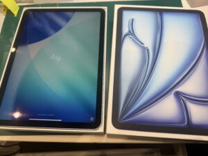本日は未使用品のiPad Air11inch M3(アイパッド) の買取を行いました！！モバトルなんばウォーク店なら最短３０分で査定が完了します！【大阪なんばウォーク店】