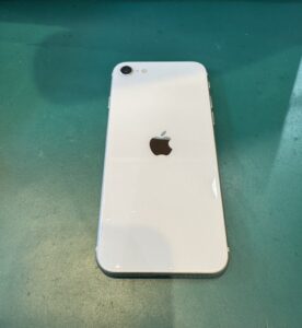 iPhoneSE3の買取査定を行いました！【モバトル荻窪】