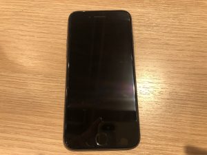 自宅で眠っていたiPhone8を買い取りました！中古端末買取ならモバトル水戸オーパ店へ！